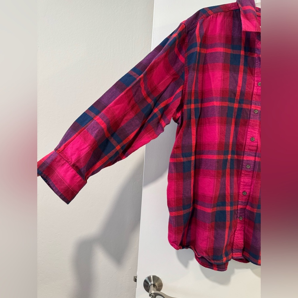 Universal Thread Red and Blue Plaid Shirt 2x - Picture 5 of 6